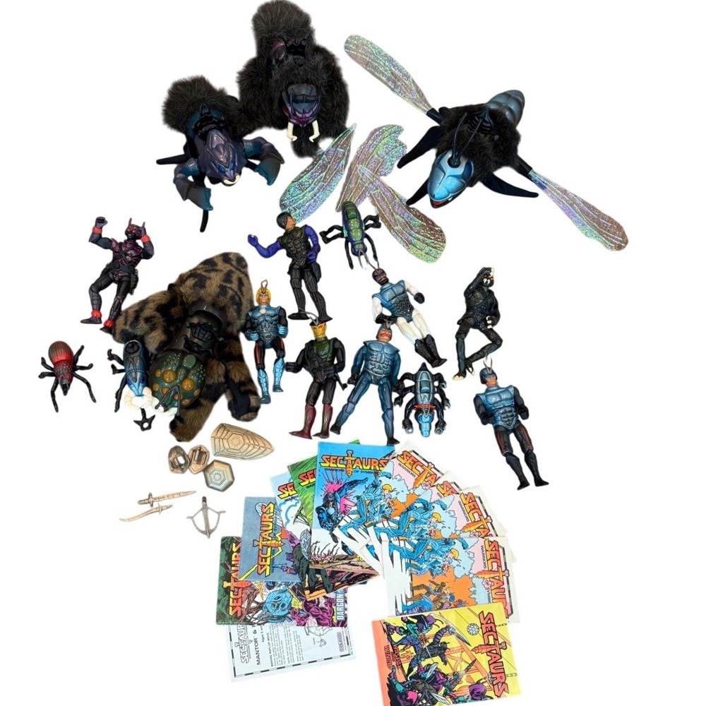 Vintage 1980s Coleco Sectaurs Action Figure Lot Bugs Comic Books Retro Toys